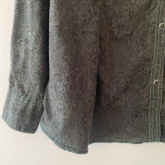 Wrangler Black Gray Paisley Print Pearl Snap Western Shirt Vintage Women size XL - Picture 4 of 8